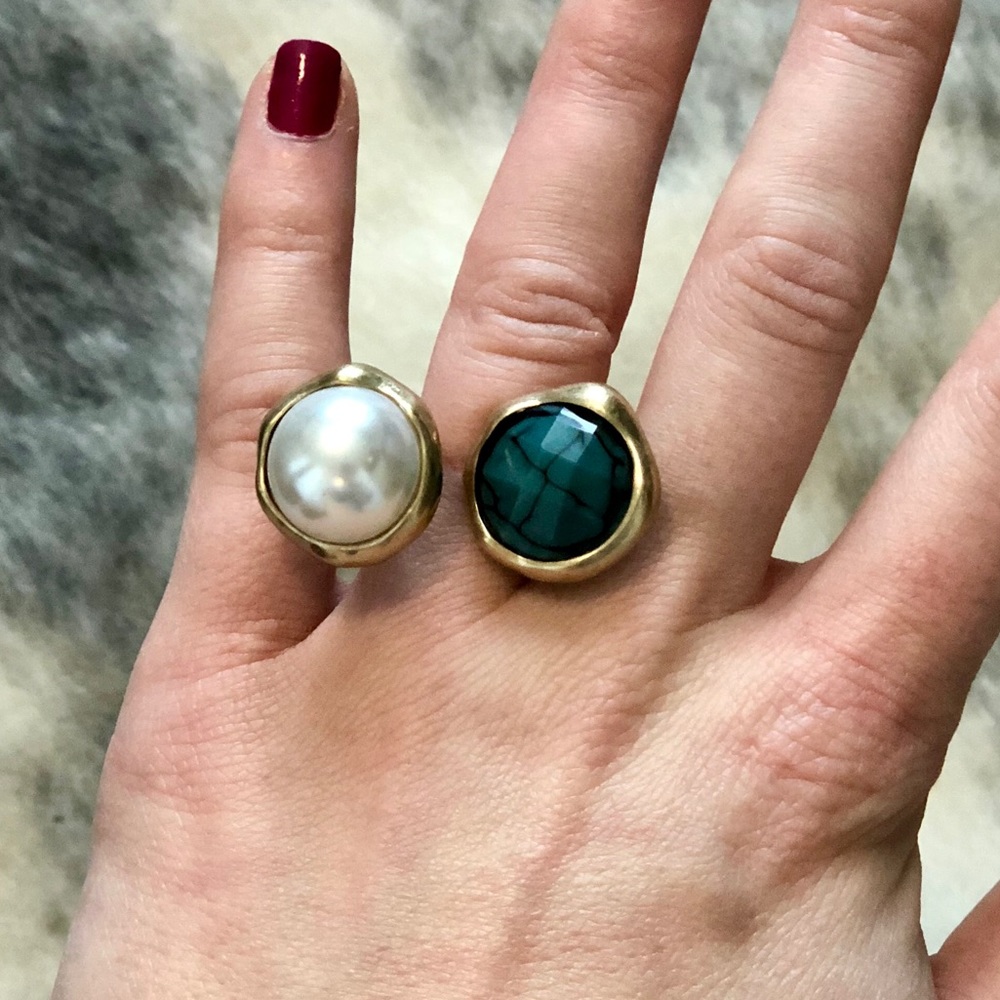 Gold statement ring with pearl and turquoise stone